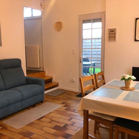Petite Maison Avec Terrasse Jurançon Exterior foto