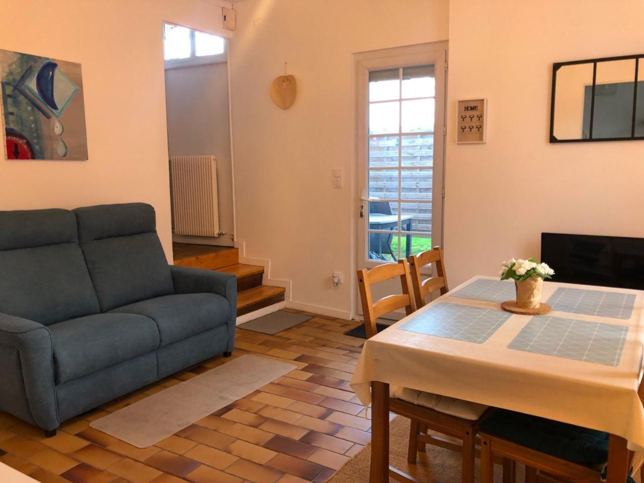 Petite Maison Avec Terrasse Jurançon Exterior foto